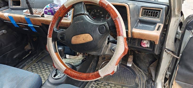 Daihatsu Charade 1988 5