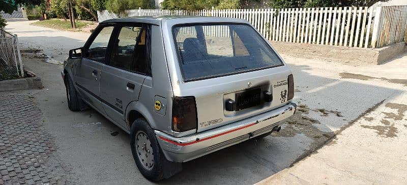 Daihatsu Charade 1988 11