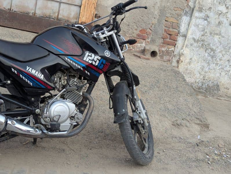 YAMAHA YBR G 23 MODEL 4