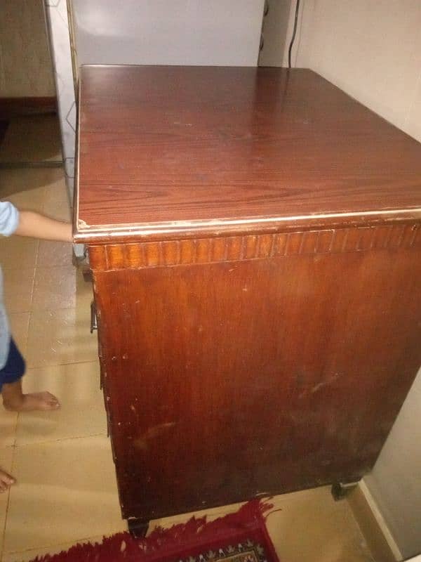 Wooden 5 Drawers Chester Table, cabinet, Cupboard, safe 3
