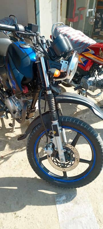 YAMAHA YBR G 23 MODEL 7