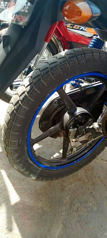 YAMAHA YBR G 23 MODEL 8