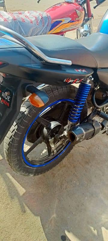YAMAHA YBR G 23 MODEL 9