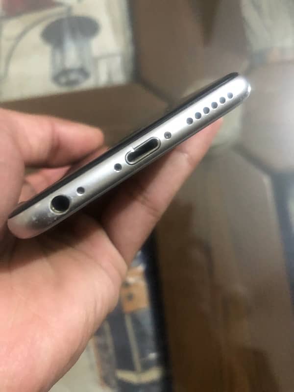 i phone 6s 64 gb Pta aproved read add 4