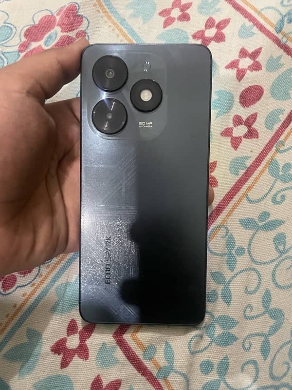 Tecno Spark 20c Lush condition 4+4/128 03392608091 2