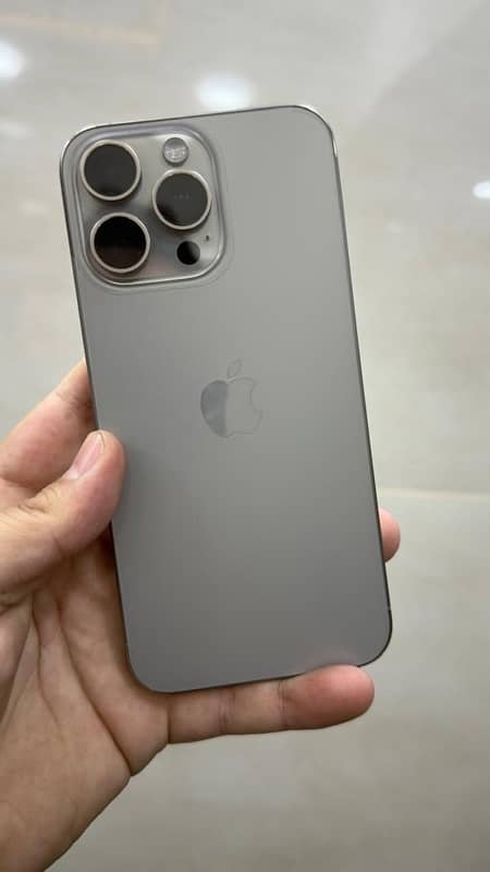 iPhone 15 pro max 256gb non pta HK model dual physical 0