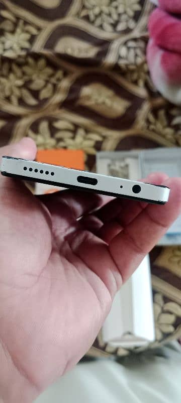 Tecno spark 10 pro 6