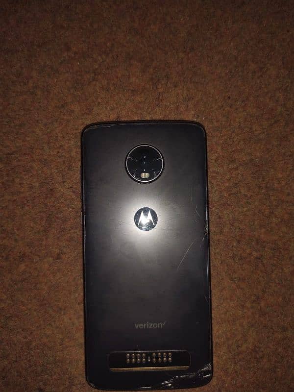 "Moto Z4 Non PTA | 4GB RAM 128GB ROM | Minor Back Crack | Urgent Sale" 0