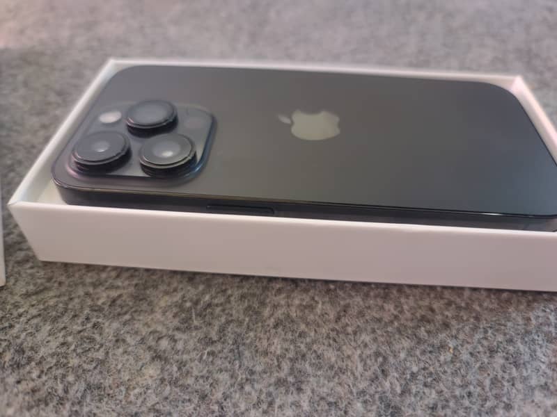 iPhone 14 Pro / 128GB / Non Pta / Complete Box 4