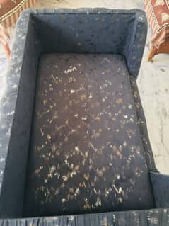 BABY CART GOR BABIES AAVAILABLE WITH CHEAP PRICE BEAUTIFUL POSHING
