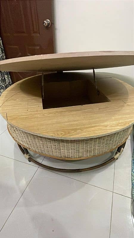 Center Table with Storage Space 0