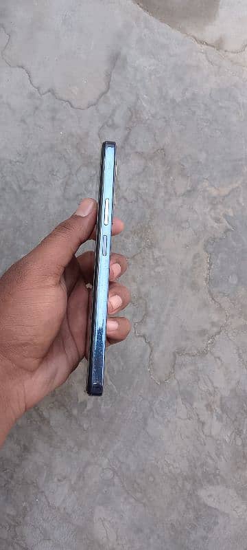 tecno pova5pro 8/256 2