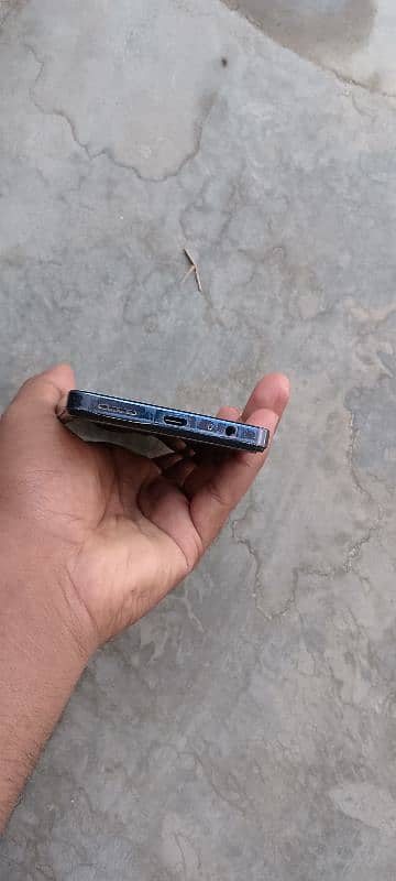 tecno pova5pro 8/256 3