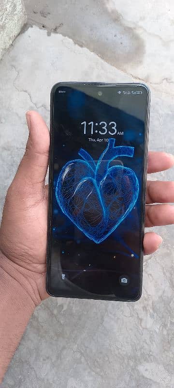tecno pova5pro 8/256 7