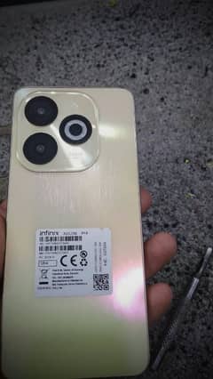 Infinix smart 8 pro box kharab ho gya Hy charger genuine Hy sath