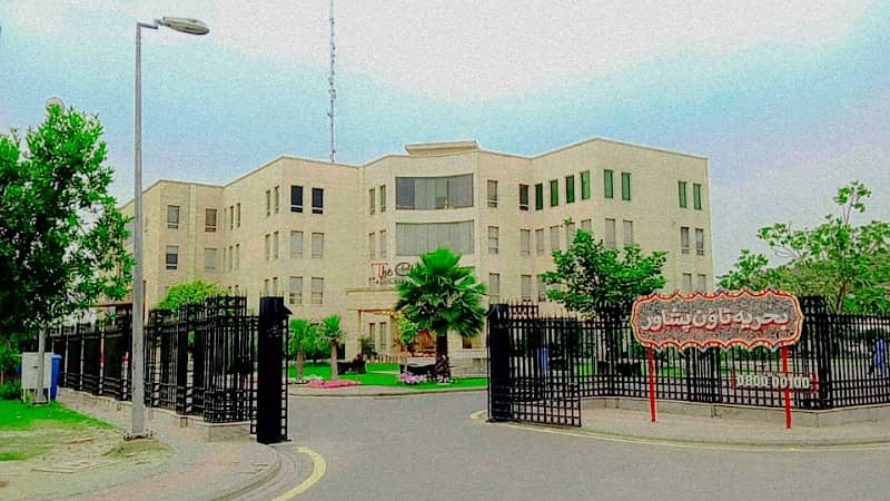 Corner 1 Kanal Plot For Sale In G 1 Block Phase 4 Bahria Orchard Lahore. 9