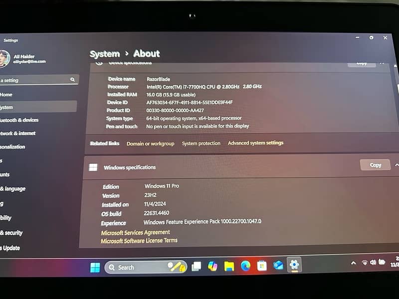 Alienware 17 R4 and Razor Blade 15 18