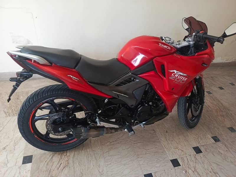 serious person Dm and call 5