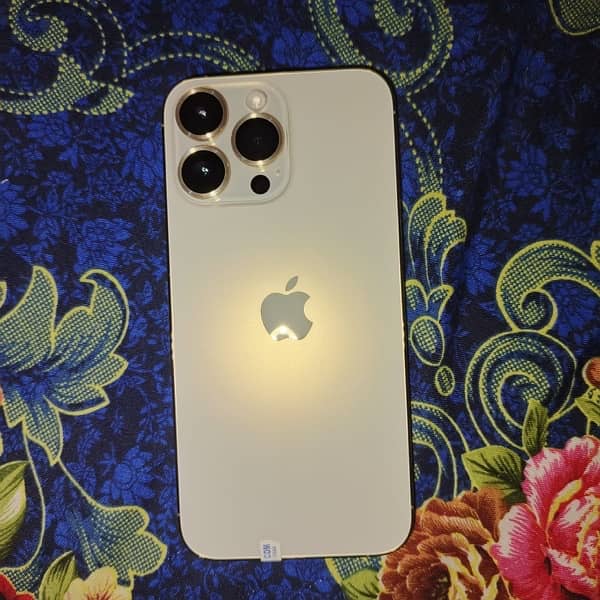 IPHONE 14 PRO MAX JV GOLDEN COLOUR 6