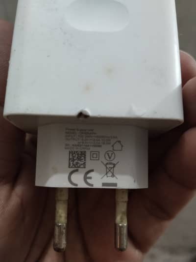 Realme C35 18W box pulled fast charger adapter