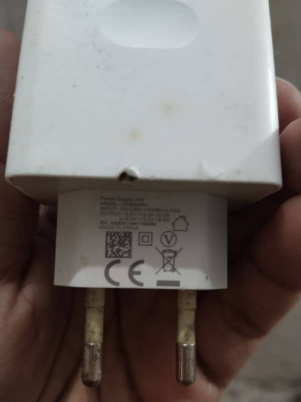 Realme 6i 18W box pulled fast charger adapter 3