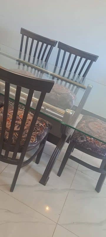Dining table/6 seater dining table/glass dining table 4