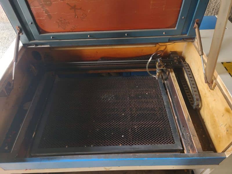 CNC laser cutting engraving machine 1