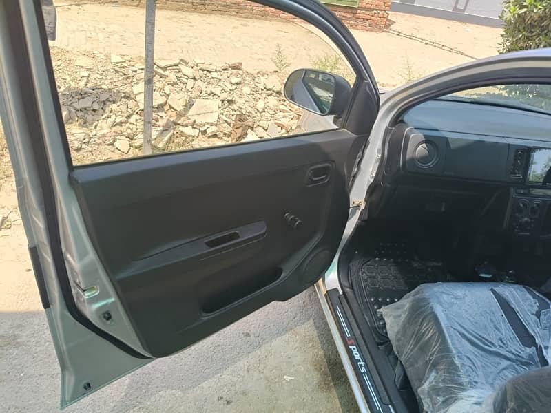 Suzuki Alto 2021 4