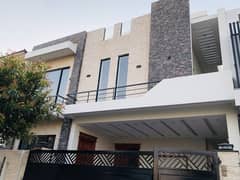Designer House For Sale In Top City 1