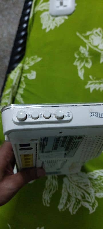 Huawei GPON HG 8245C Modem with box and charger 2