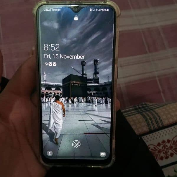 Samsung a30s, 4 128gb ha only back change 0