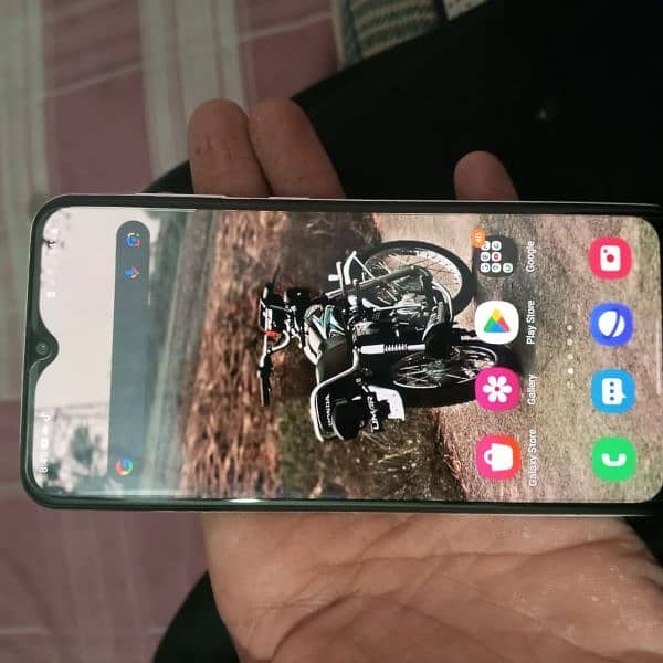 Samsung a30s, 4 128gb ha only back change 1