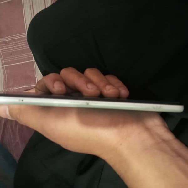 Samsung a30s, 4 128gb ha only back change 4