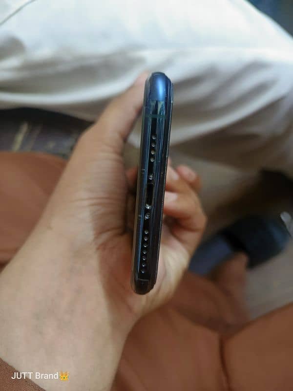 iphone 11promax condition 10/9 256gb 3