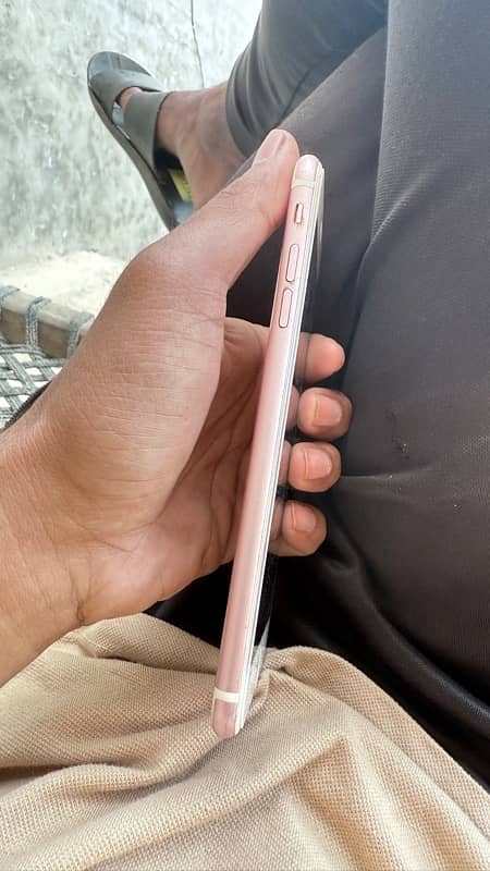 iPhone 7plus ( pta approve ) 1