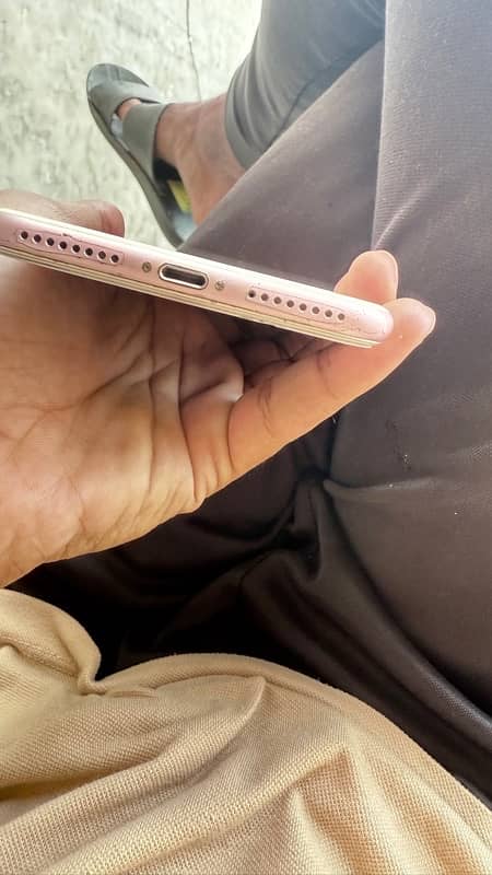 iPhone 7plus ( pta approve ) 2