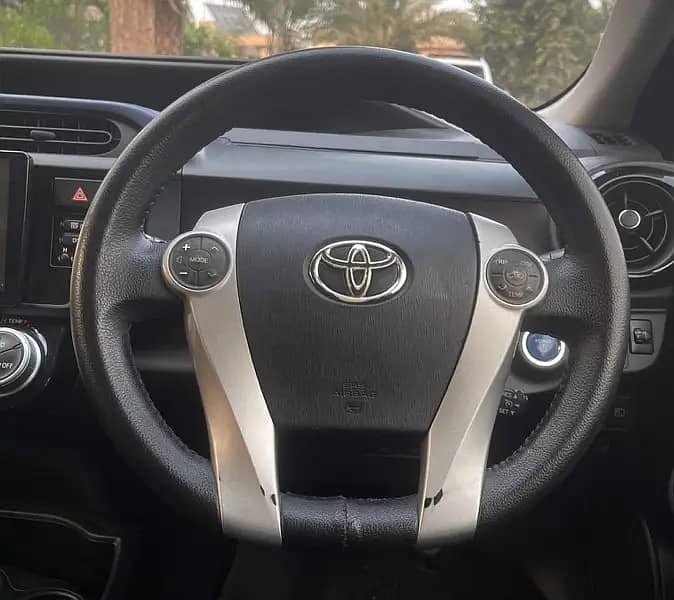 Toyota Aqua 2016, Fuel efficient car 14