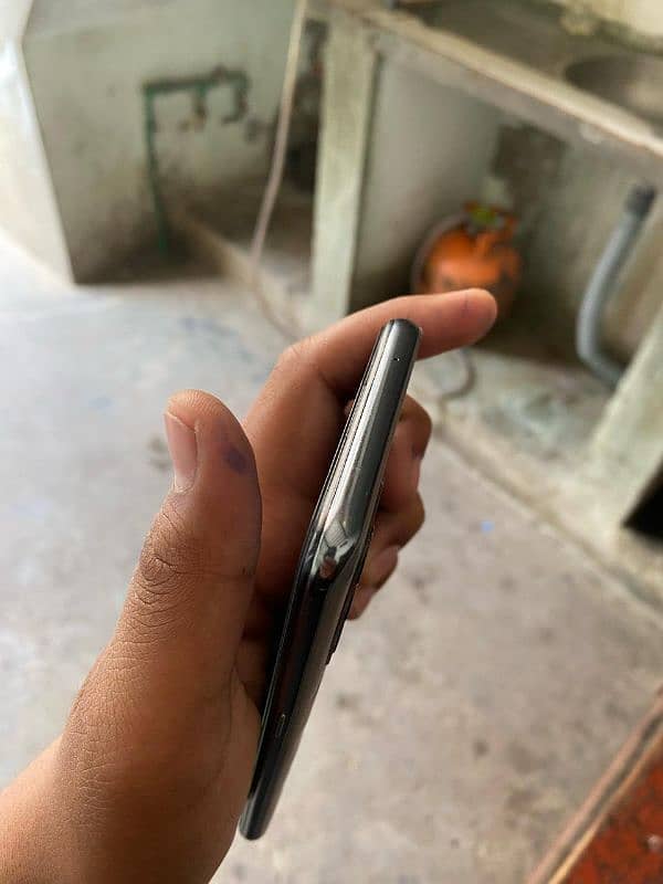 Gaming phone PTA APPROVED WITH BOX 8/128 5