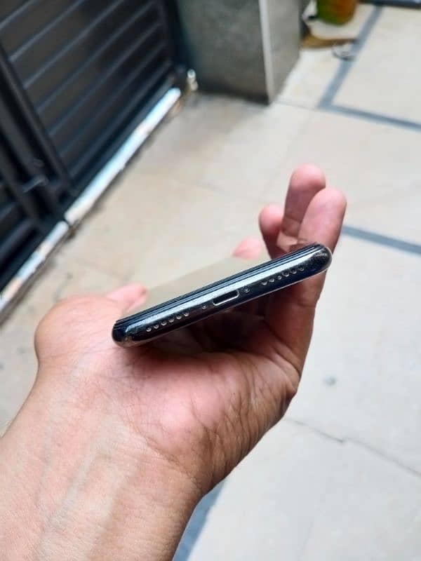 I phone x neat condition non Pta 64 Gb 2