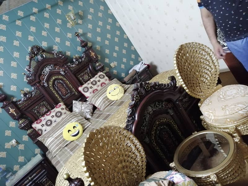 Chinyoti King Size Bed Set And Chinyoti Chair Set With Table 1