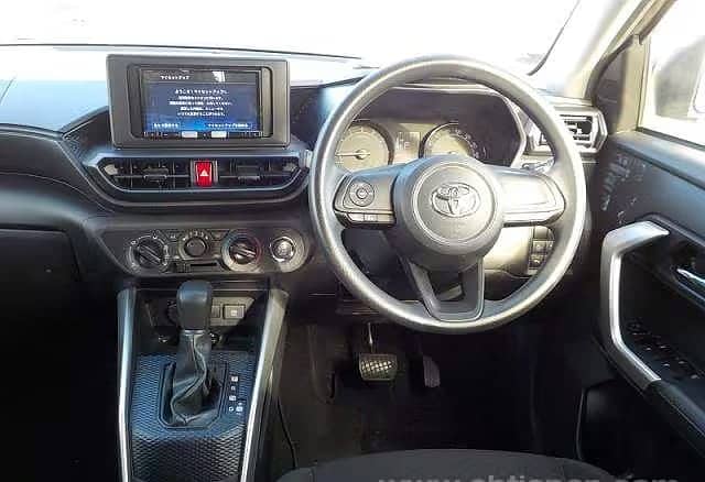 Toyota Raize XS 2020 model Feb2025 fresh import. 9
