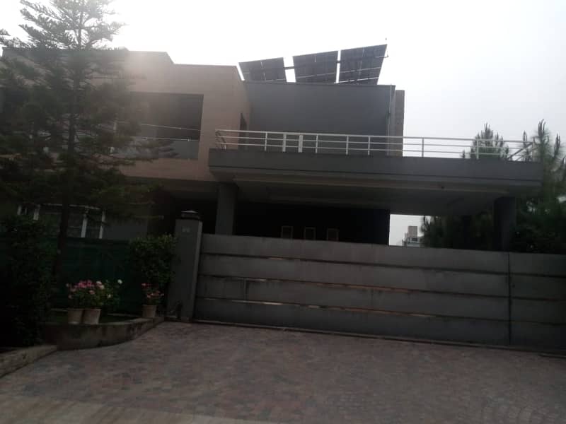 I-8 Baeautiful One Kanal Upper Portion With Separate Gate For Rent 4