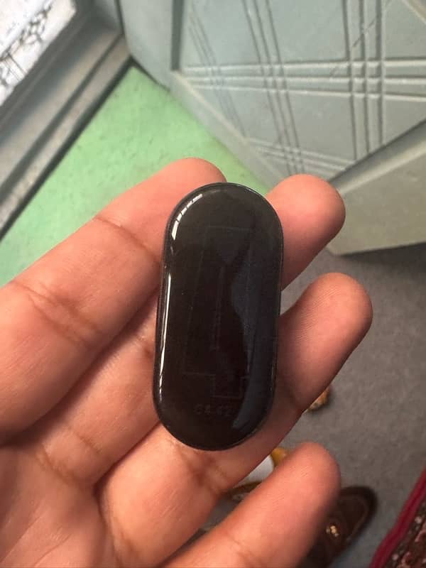 xiaomi mi band 9 urgent sale 2