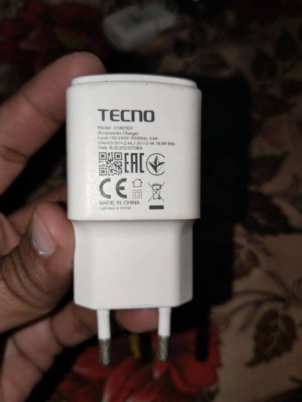 Tecno spark 20c 18W box pulled fast charger adapter 0
