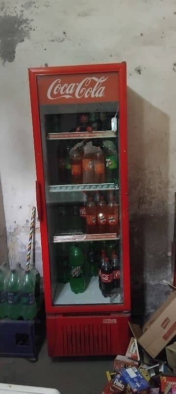A one colling if anyone interested so contact me 1