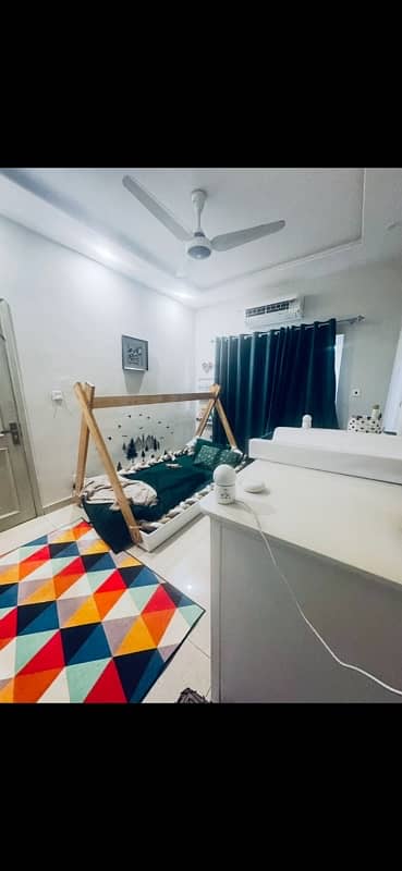 kids white bed with wooden frame/canopy 1