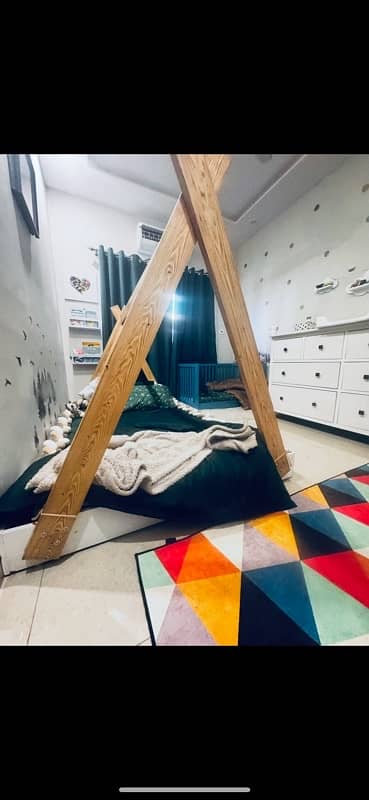 kids white bed with wooden frame/canopy 2