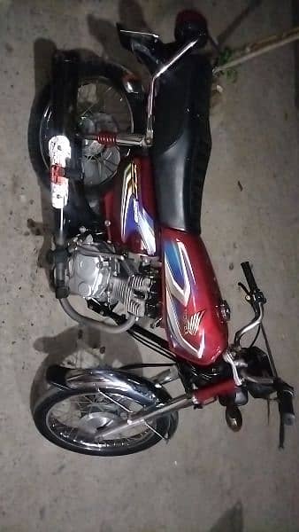 Honda 125 model 2022 good Condition first owner engine Condition Good 5