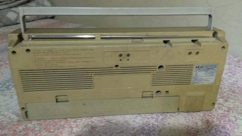 Radio \Cassette Player 0