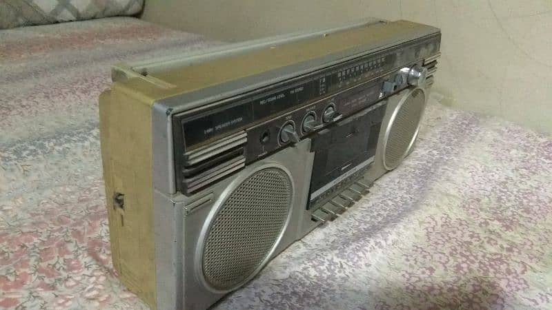 Radio \Cassette Player 1